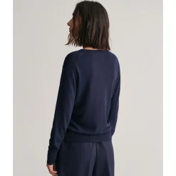 Fine Knit Crew Neck Dam