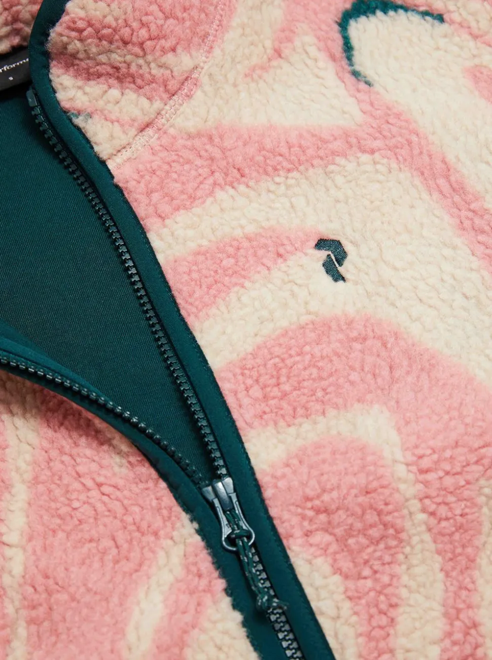 Graphic Pile Jacket Dam