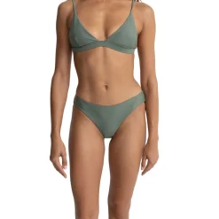Holiday Pant Dam
