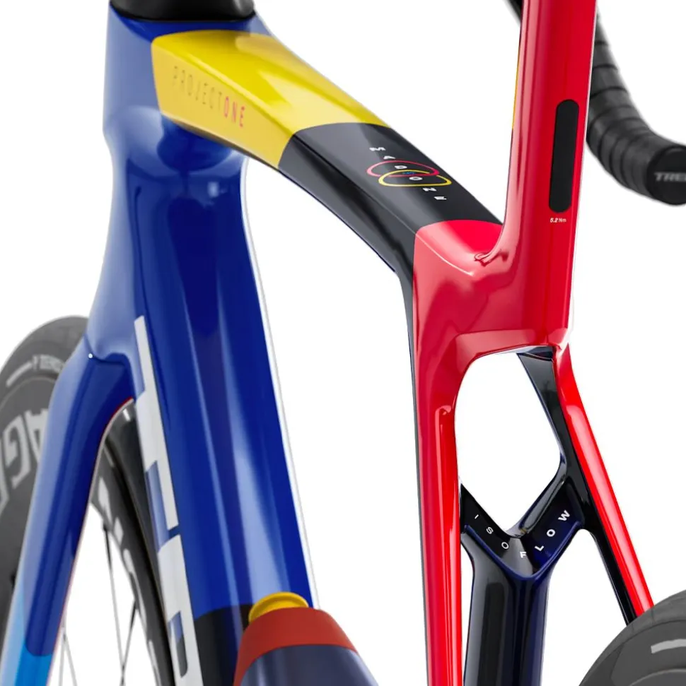 Madone SLR 7 AXS