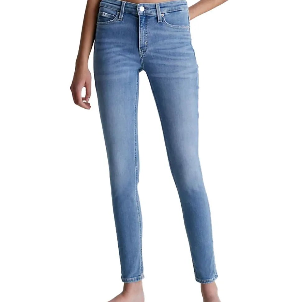 Mid Rise Skinny Dam