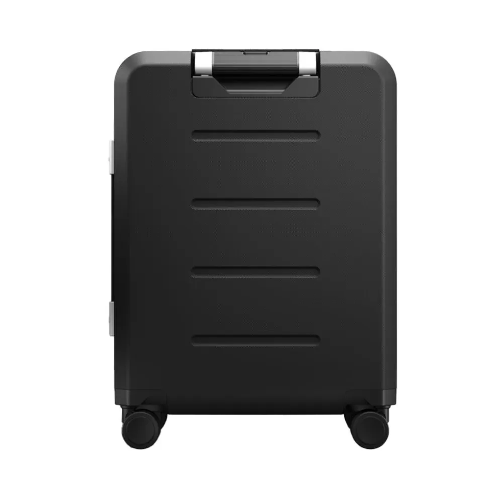Ramverk Pro Front-Access Carry-On
