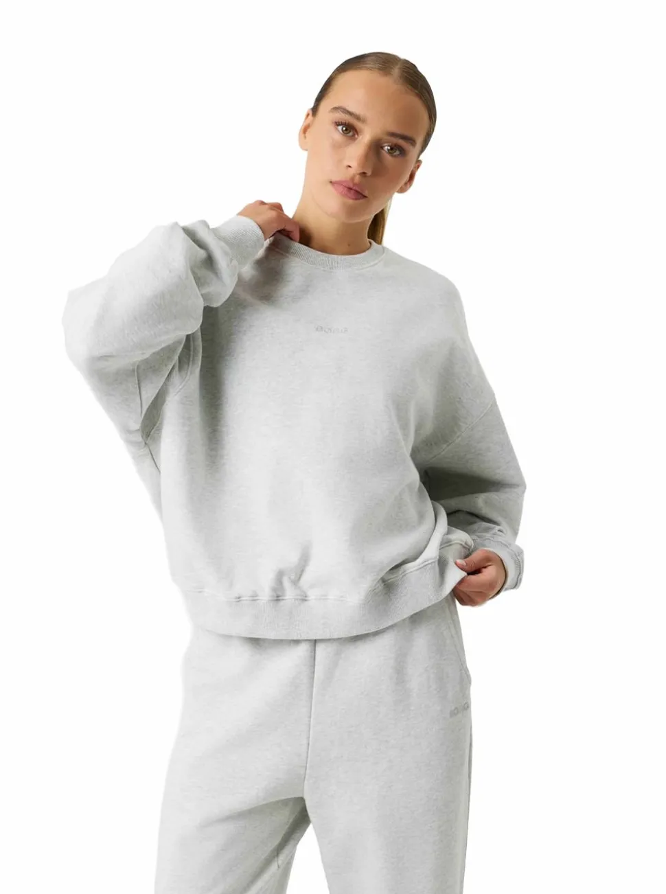 STUDIO OVERSIZED SWEATSHIRT DAM