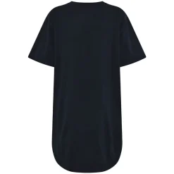 T-shirt dress dam